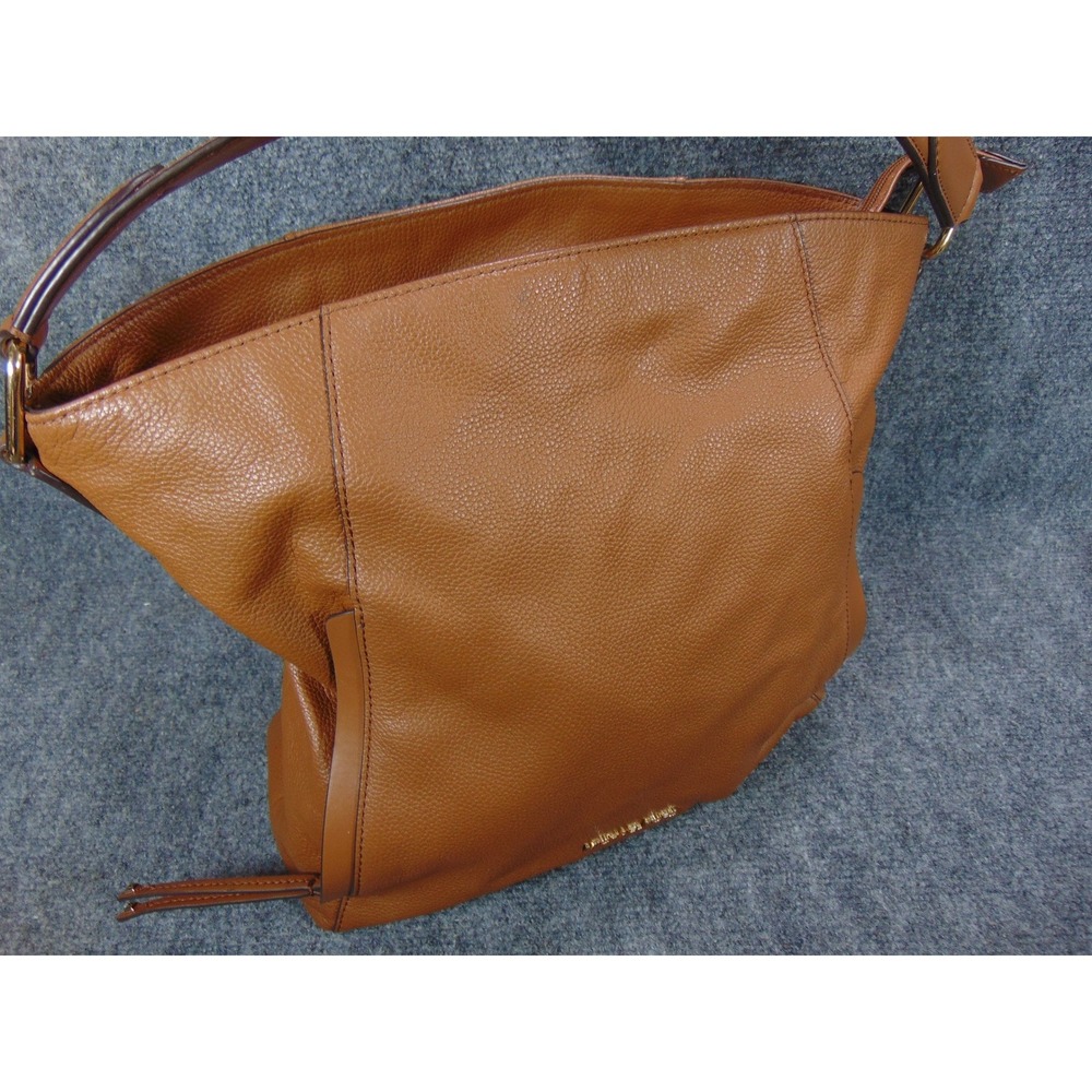 Michael Kors Bedford Purse‎ Brown Pebbled Leather Shoulder Bag Zip Top
